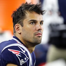 Retired NFL player Eric Decker got a surprise when he got out of the shower and realized his 4-year-...