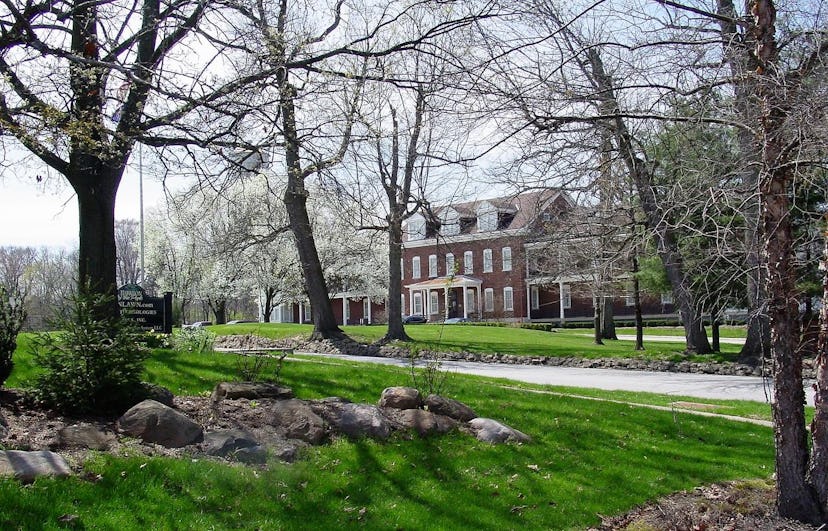 The Fort Harrison Park Inn - Indianapolis, Indiana