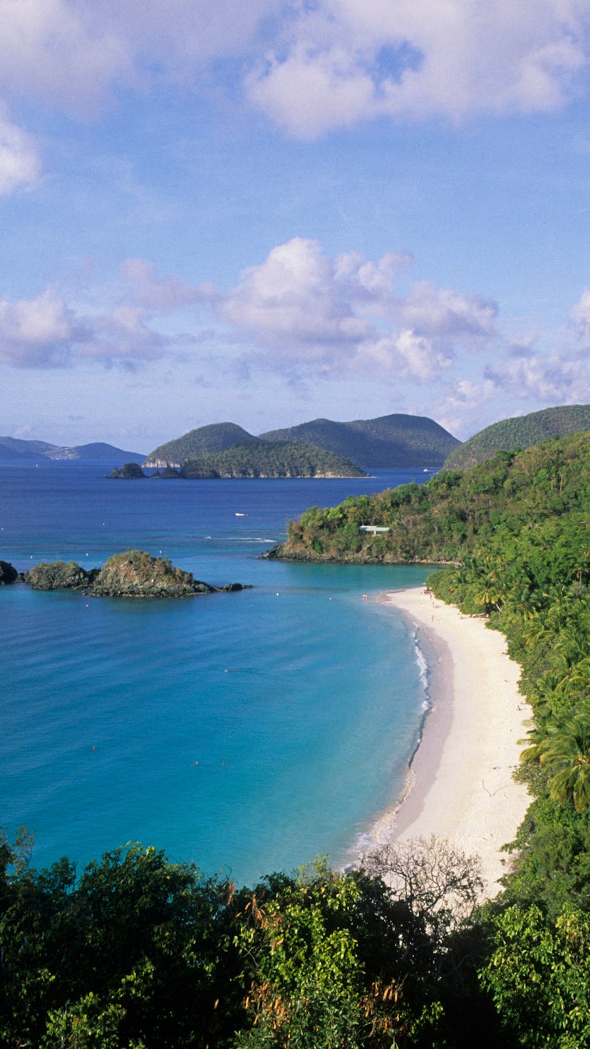 US VIRGIN ISLANDS - 1994/01/01: Us Virgin Island, St. Johns, View Of Trunk Bay National Park. (Photo...